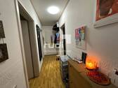 Flur - 