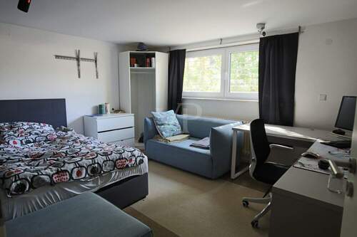 Zimmer UG - 