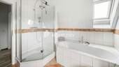 1. OG Badezimmer 1 - 