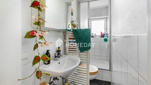 1. OG Badezimmer 1 - 