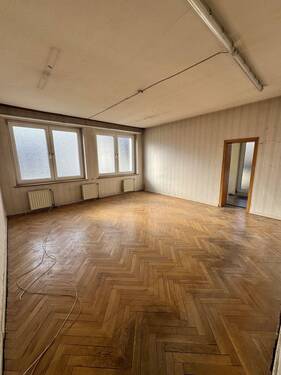 Raum - 