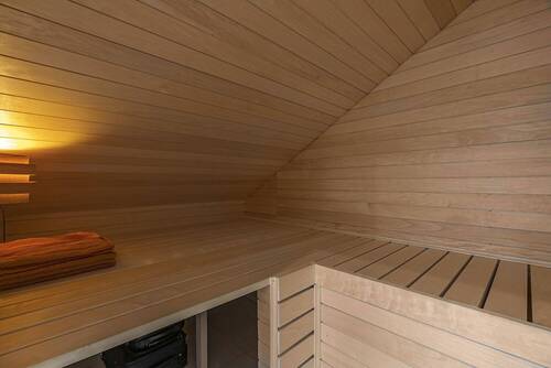 DG - Sauna - 