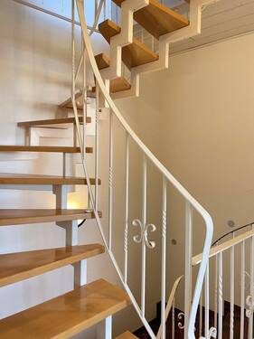 Treppe zum Spitzboden - 