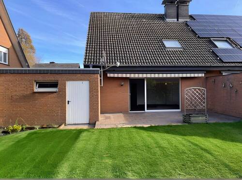 Blick auf die Terrasse - 