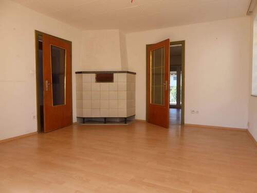 Wohnzimmer - Einfamilienhaus mit 120,00 m&sup2; in Griesheim zum Kaufen