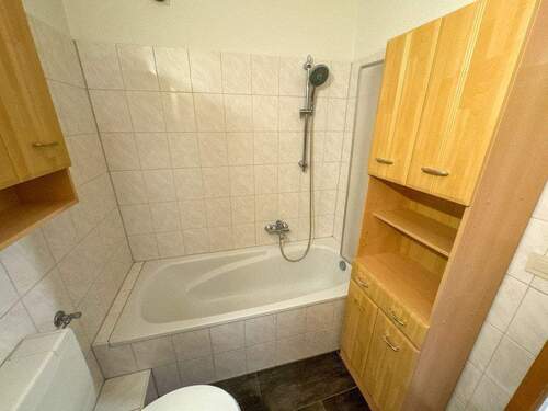 Innenliegendes Wannenbad - 