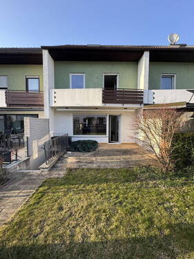 Bild 3 - 5 Zimmer Reihenmittelhaus in Augsburg