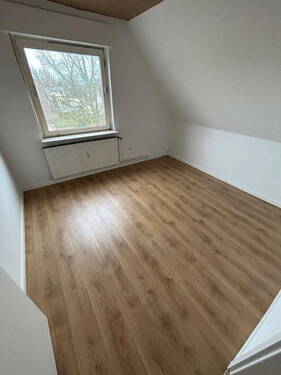 Bild 2 - 3 Zimmer Etagenwohnung zur Miete in Bielefeld