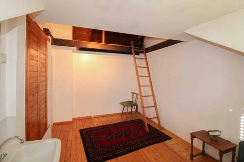 Schlafzimmer DG 1 - 