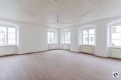 Wohnzimmer - Traumhafte Altstadtwohnung in ruhiger Lage