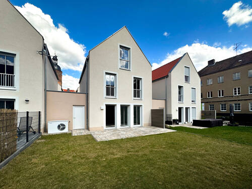 Außenansicht des baugleichen Referenzhauses - 6 Zimmer Einfamilienhaus zum Kaufen in Eilenburg