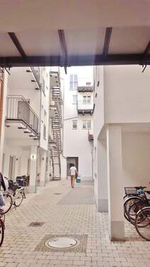 Blick Innenhof4.jpg - 2 Zimmer Etagenwohnung in Ingolstadt