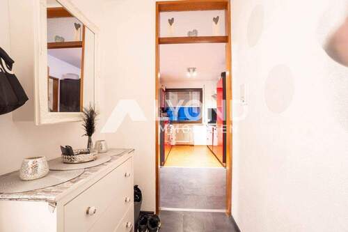 Flur - 2 Zimmer Etagenwohnung zum Kaufen in Leutenbach