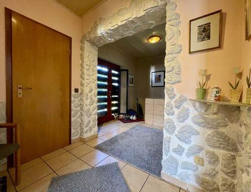 Eingangs- und Flurbereich - 