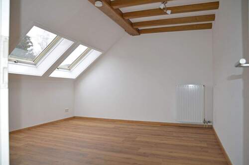 Schlafzimmer - Etagenwohnung mit 75,00 m&sup2; in Betzdorf zur Miete