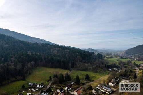 Ausblick West - Charmantes 6 Familienhaus inklusive 2-4 Bau-Grundstücke