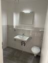 Bad mit Dusche - 