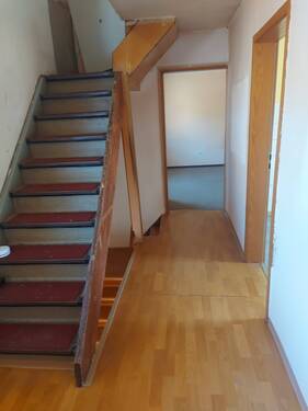Treppe zum DG - 