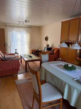 Bild 1 - 4 Zimmer Doppelhaushälfte zum Kaufen in Saarlouis