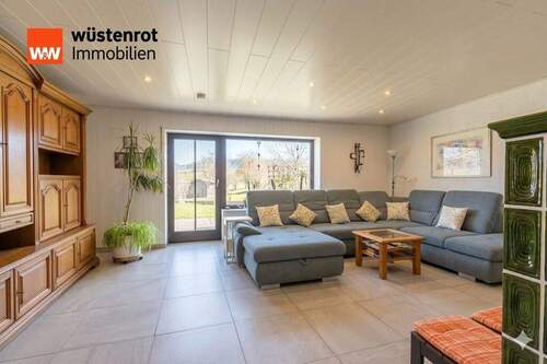 EG Wohnzimmer - Mehrfamilienhaus, Wohnhaus mit 196,00 m&sup2; in Fladungen zum Kaufen