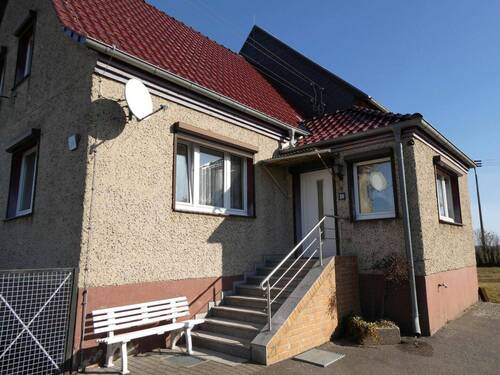 Eingang.JPG - 4 Zimmer Einfamilienhaus in Alt Tucheband