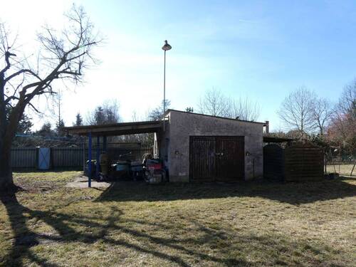 Garage und Carport kl.JPG - Einfamilienhaus mit 90,00 m&sup2; in Alt Tucheband zum Kaufen