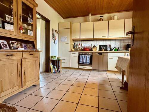 Erdgeschoss: Große Wohnküche - 