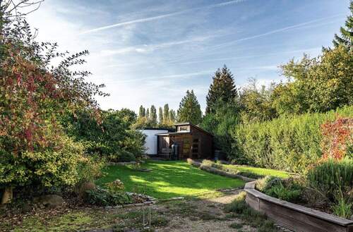 Blick in den Garten - Einfamilienhaus mit 81,00 m² in Bremerhaven zum Kaufen