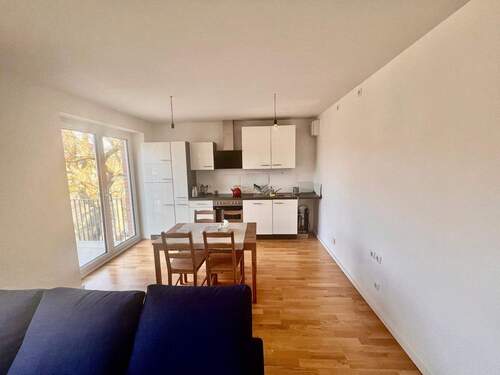 Essbereich / Küche
- Etagenwohnung mit 63,00 m&sup2; in Hamburg zum Kaufen