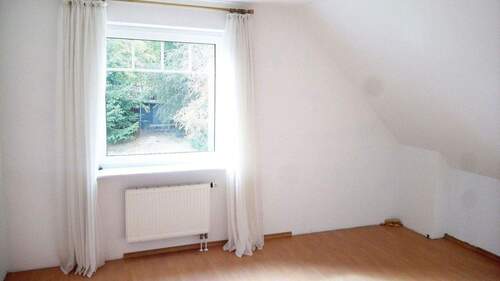 1. OG Zimmer 1 (West) - 