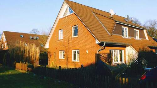 Hausansicht Westseite - 4 Zimmer Doppelhaushälfte zum Kaufen in Fredenbeck