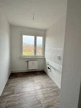 Küche mit Fenster ... - 