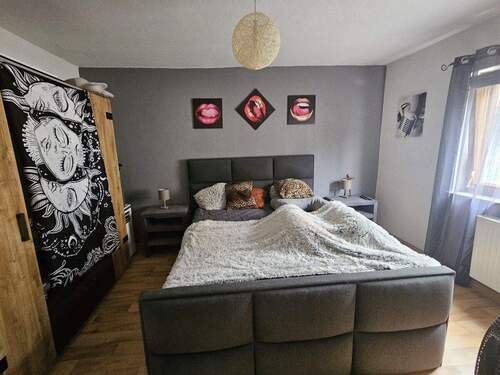 Schlafzimmer 1 im EG - 