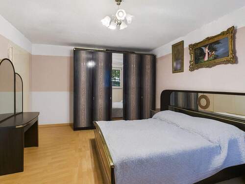 Schlafzimmer (Optimierungsvorschlag) - 3 Zimmer Etagenwohnung in Stuttgart