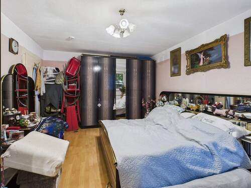 Schlafzimmer - Etagenwohnung mit 73,90 m² in Stuttgart zum Kaufen