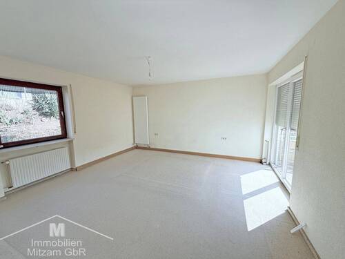 Schlafzimmer mit Balkon - 