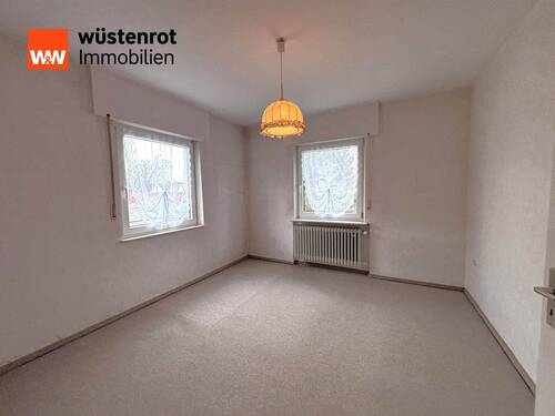 Schlafzimmer _ Kind _ Gast _ Büro _ OG - 