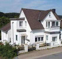 Mehrfamilienhaus mit 3 Einheiten und Top-Potenzial in guter Lage von Porta Westfalica