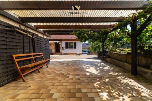 Carport - 