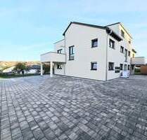 Modernes KfW-40-Effizienzhaus mit 6 hochwertigen Eigentumswohnungen - Schönenberg