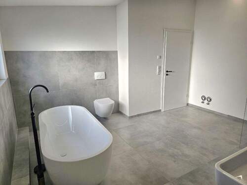 Bild 4 - Mehrfamilienhaus, Wohnhaus mit 461,20 m² in Schönenberg zum Kaufen