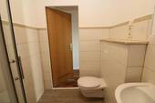 Bad mit Dusche - Etagenwohnung mit 94,20 m² in Freiberg zur Miete