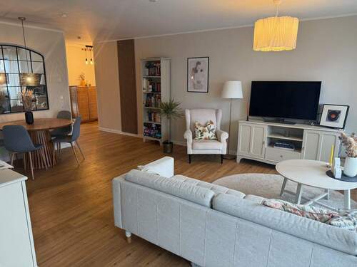 Wohnraum - 2 Zimmer Etagenwohnung in Bielefeld