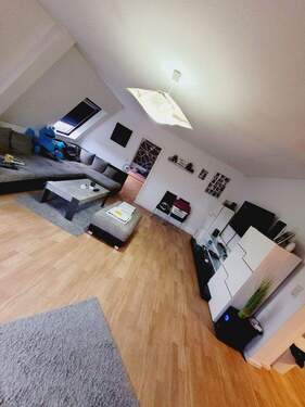 Wohnbereich - 2 Zimmer Etagenwohnung zum Kaufen in Holzminden