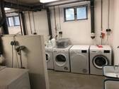 Wasch-Trockenraum - 