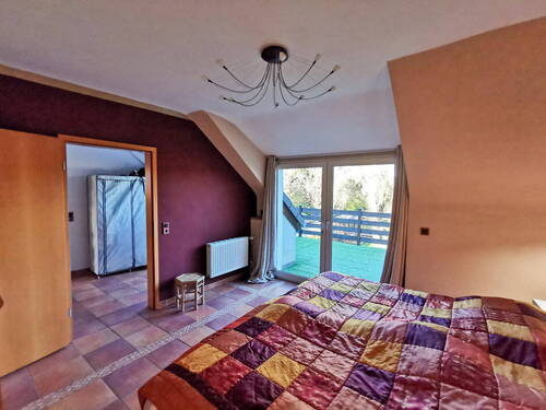 Schlafzimmer mit Dachterrasse - 