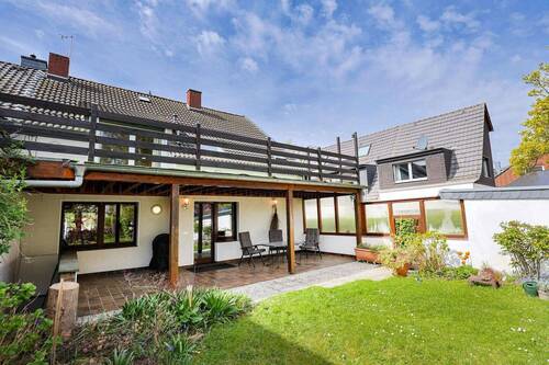 Gartenansicht - 7 Zimmer Doppelhaushälfte in Dormagen