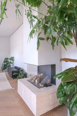 Detailansicht Kamin - 6 Zimmer Etagenwohnung in Berlin