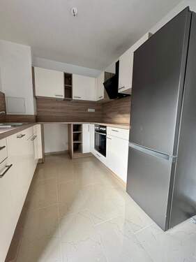 Küche mit EBK - Etagenwohnung mit 83,00 m² in Dresden zur Miete