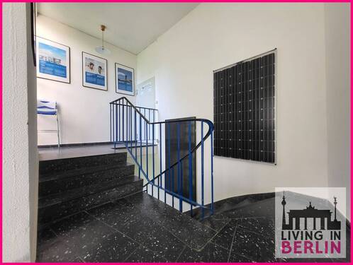 Treppenhaus - Büro mit 129,90 m&sup2; in Berlin zur Miete